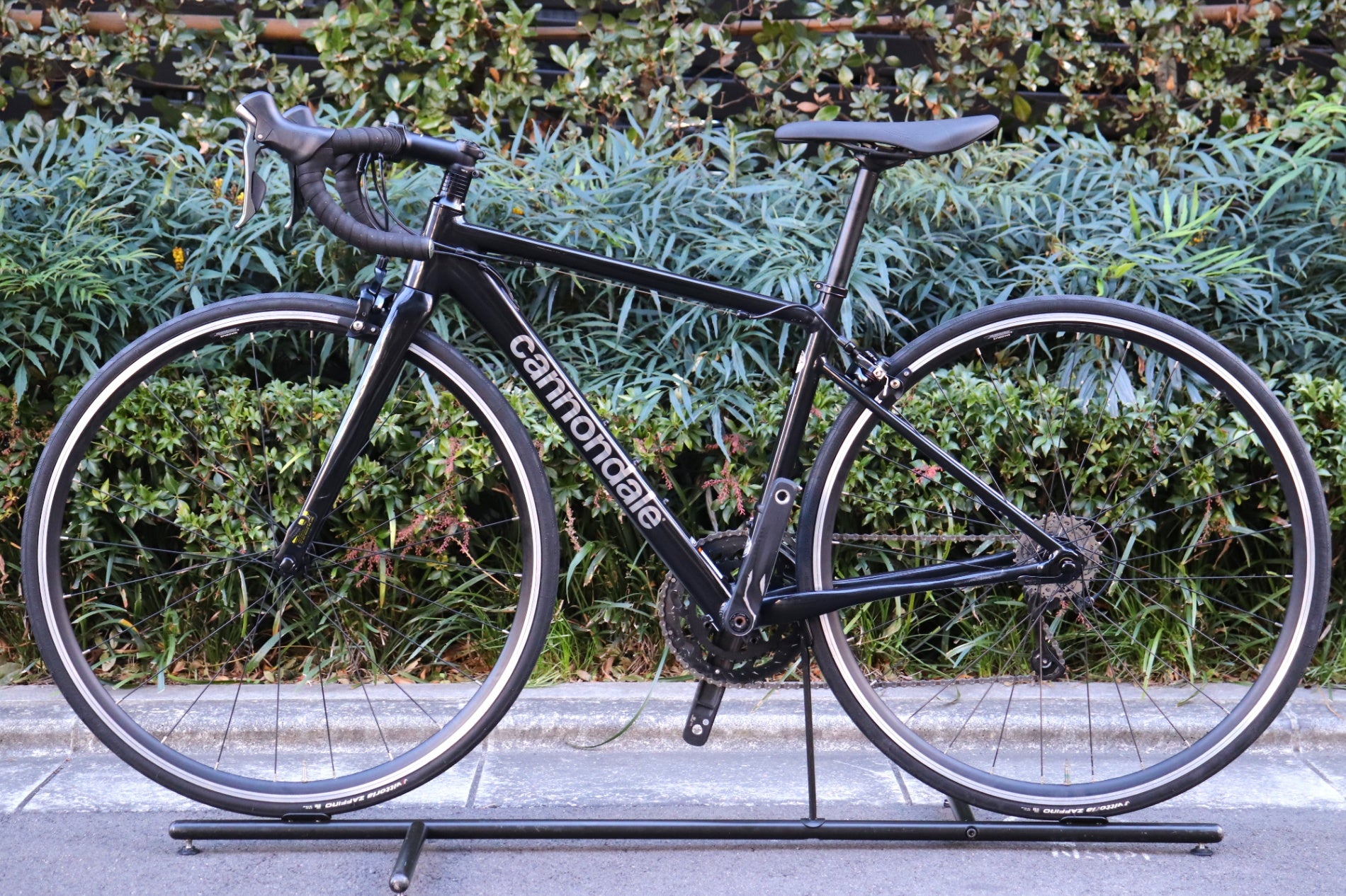 キャノンデール　オプティモ キャノンデール CANNONDALE キャドオプティモ CAAD OPTIMO 2 2022 48