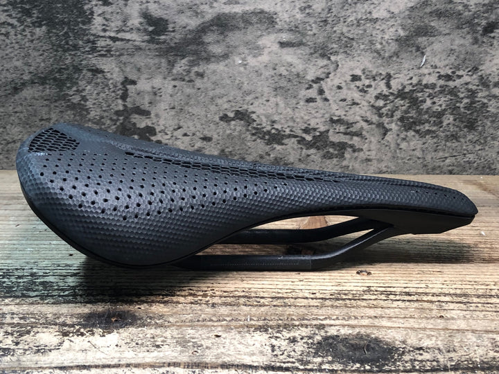 JM658 スペシャライズド SPECIALIZED エスワークス S-WORKS PHENOM MIRROR サドル 黒 カーボンレール 143mm