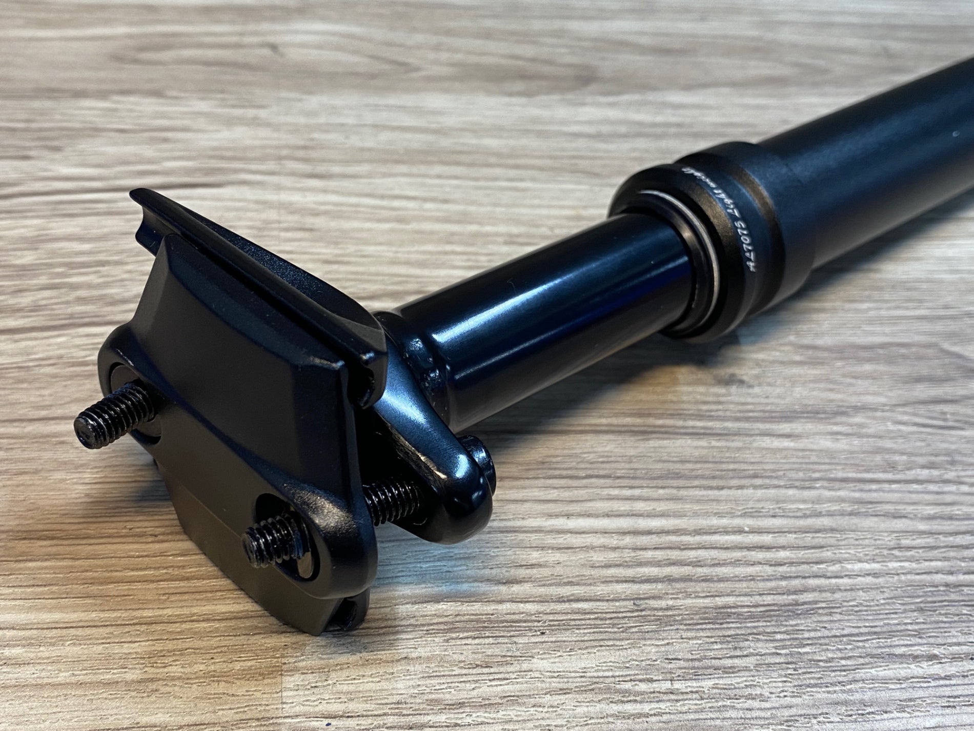 IX906 スペシャライズド SPECIALIZED ドロッパー シートポスト アルミ