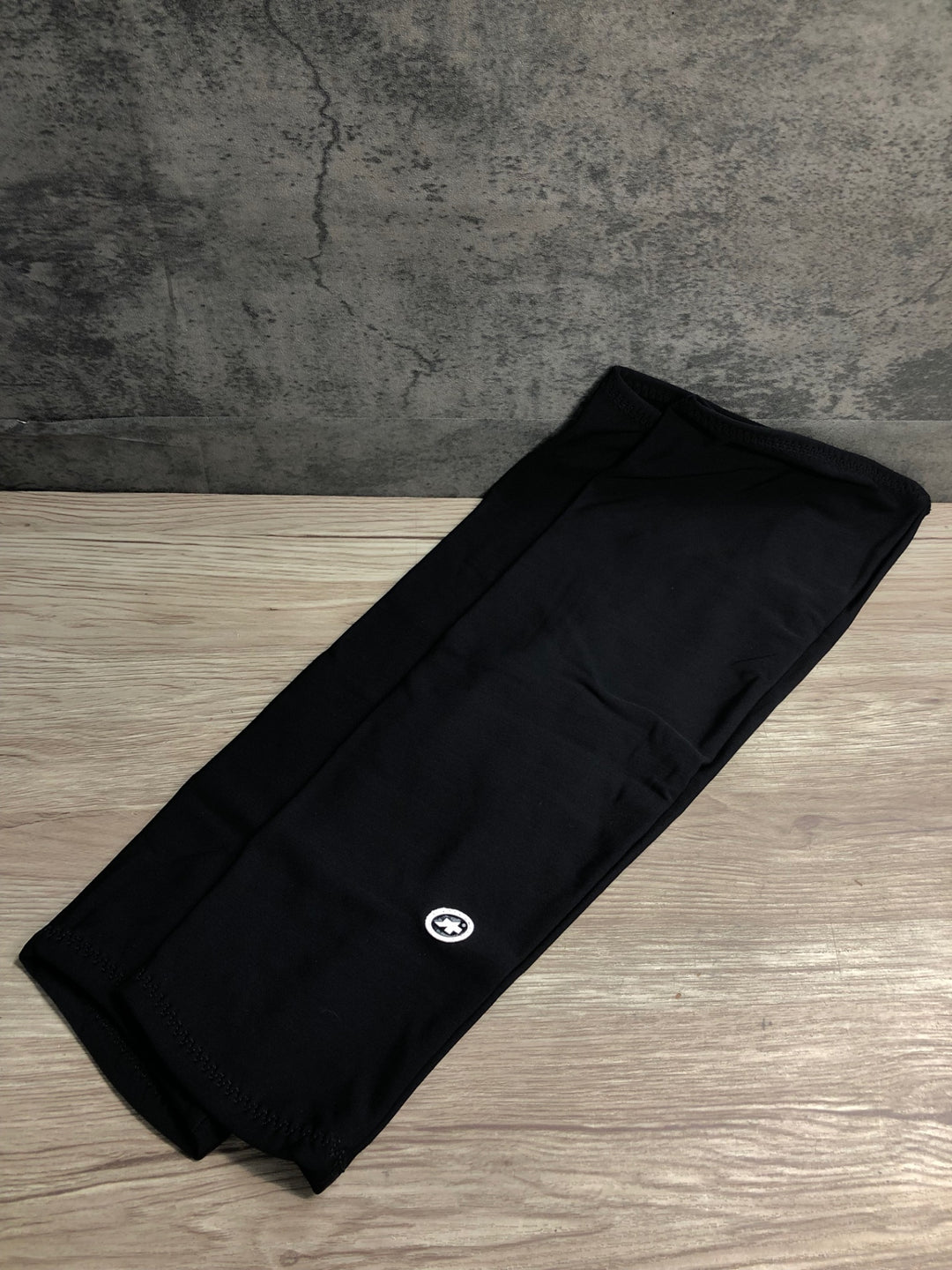 JN948 アソス assos ニーウォーマー 黒 I