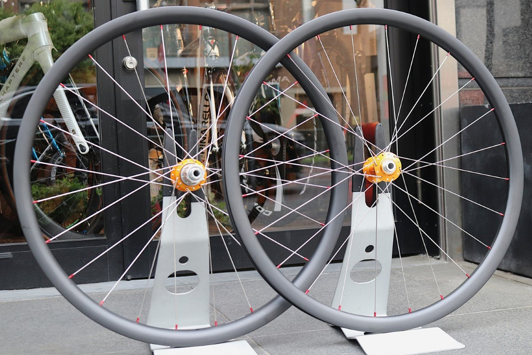 グロータック GROWTAC イコール EQUAL リム イコール EQUAL ハブ シマノ 11S/12S 22C カーボン チューブレスレディ 手組み ホイールセット 【東京南麻布店】