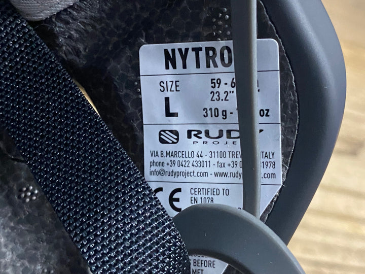 KN722 ルディプロジェクト RUDY PROJECT NYTRON ヘルメット L 2025/2製造