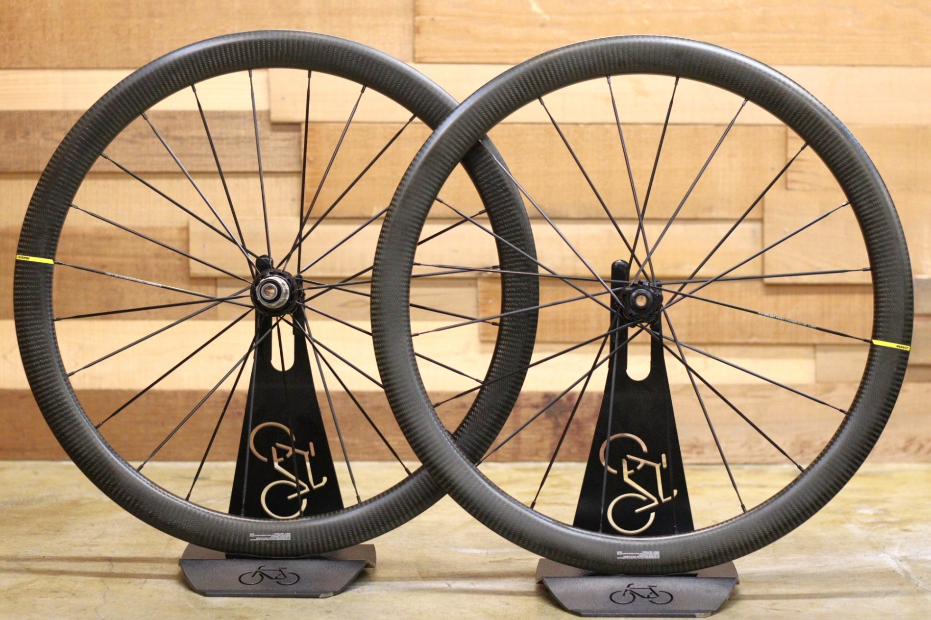 マヴィック MAVIC コスミック COSMIC PRO CARBON SL UST DISC カーボン