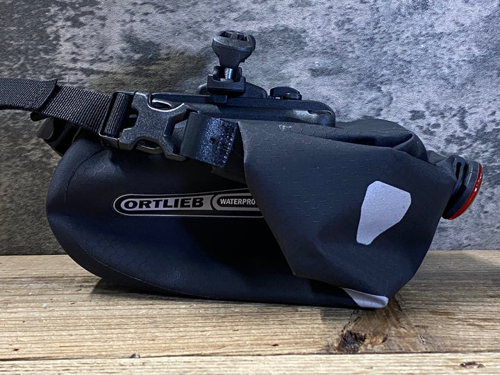 JQ785 オルトリーブ ORTLIEB サドルバッグ 黒