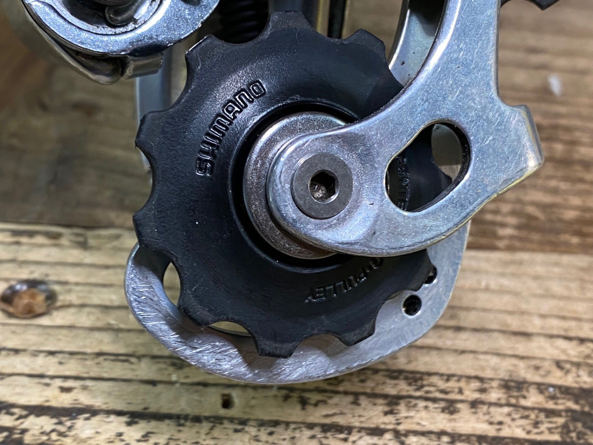 ID699 シマノ SHIMANO 105 RD-5501 リアディレイラー 9S – BICI AMORE