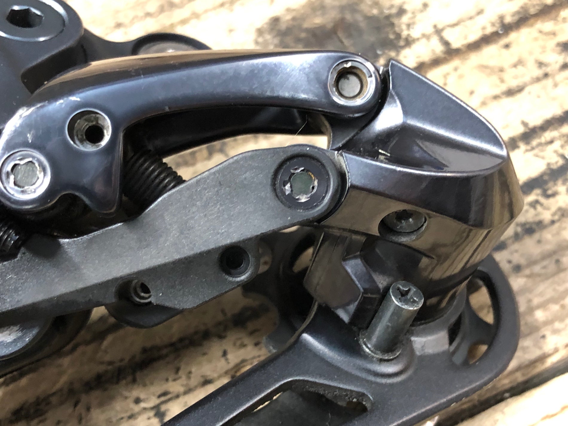 アルテグラ di2 r8050 リアディレイラー GS 【公式通販】