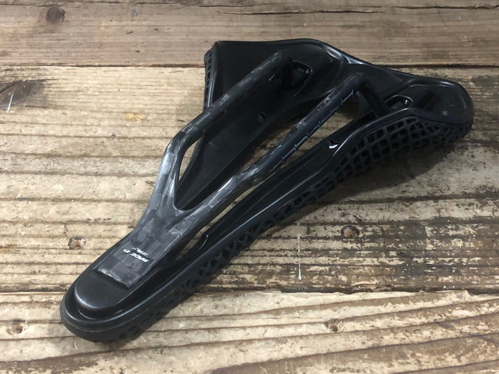 JU149 セライタリア Selle Italia SLR BOOST 3D KIT CARBONIO SUPERFLOW サドル カーボンレール ※一部繊維切れ 接着ハゲ ジャンク