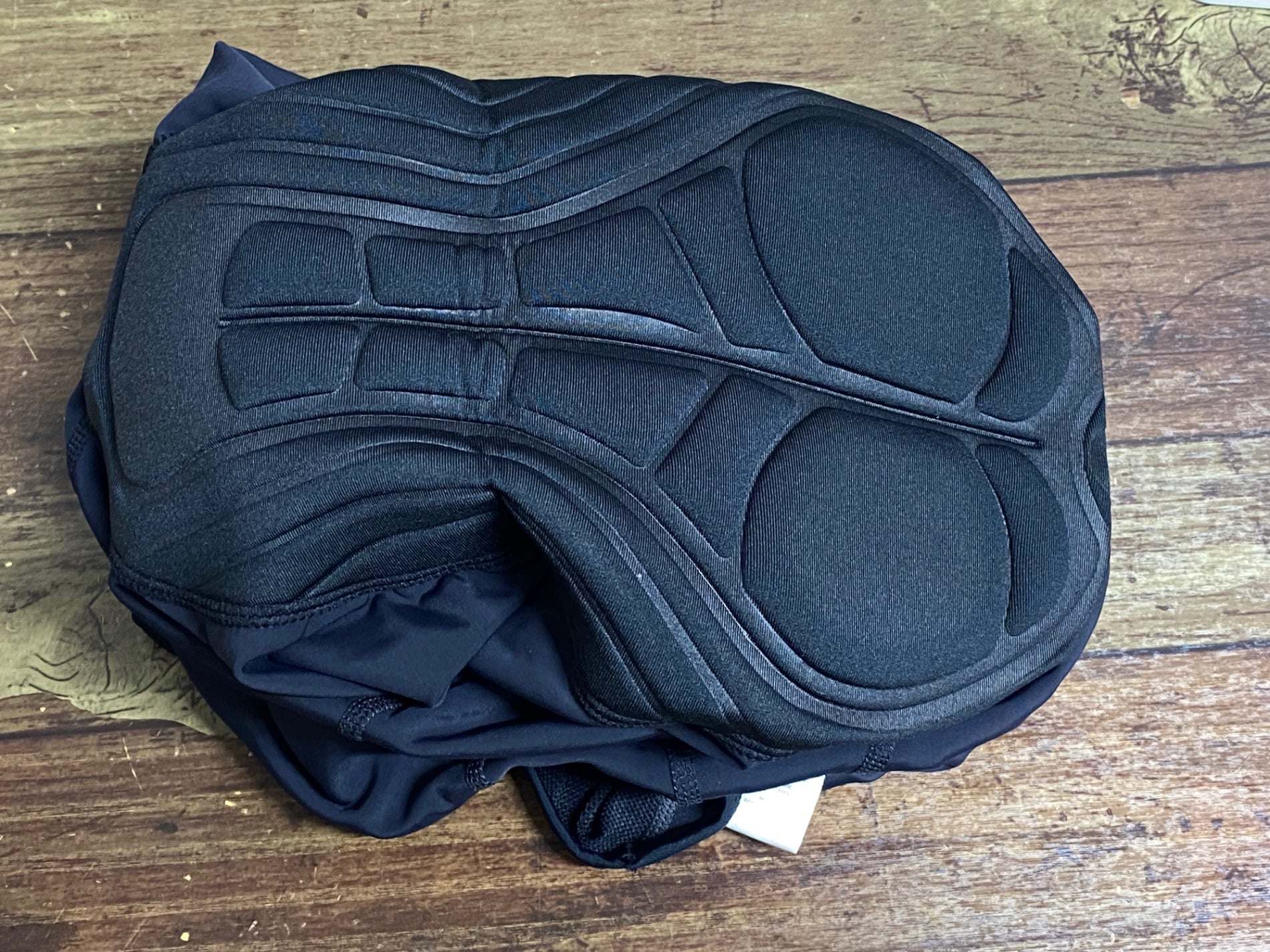 JP979 ツータイムズユー 2XU ビブショーツ 黒 M – BICI AMORE ONLINE STORE