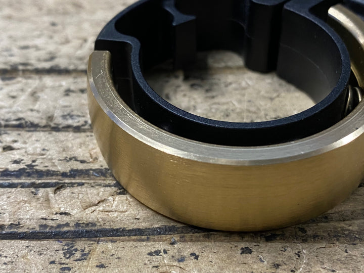KM105 ノグ knog Oi ベル ゴールド Φ31.8