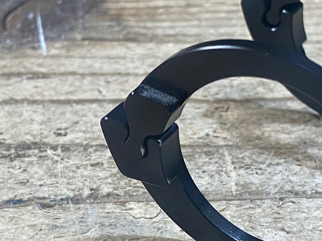 JY972 レックマウント Rec-Mounts 両持ち アウトフロントマウント レザイン用 Φ31.8