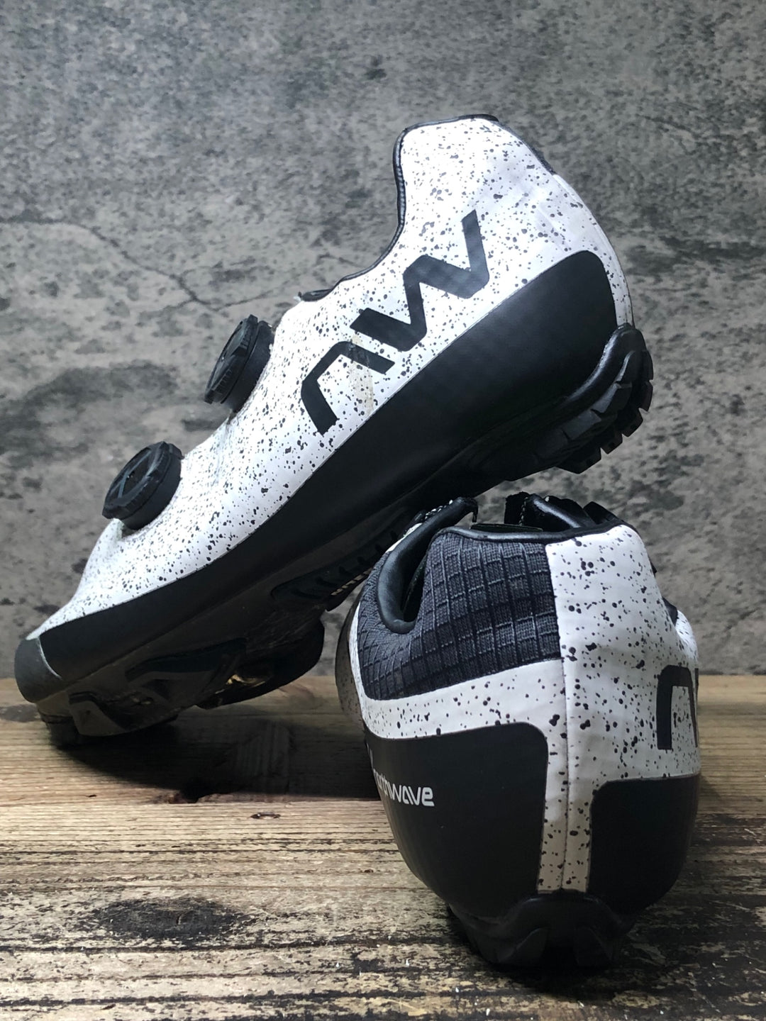 JP255 ノースウェーブ NORTHWAVE エクストリーム EXTREME XC 2 ビンディングシューズ SPD 白 EU41