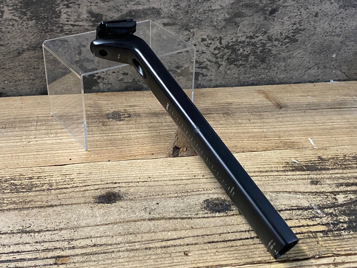 JO144 ビーエムシー BMC カーボン シートポスト 330mm オフセット15mm 2020年頃 TeamMachine(チームマシーン)用