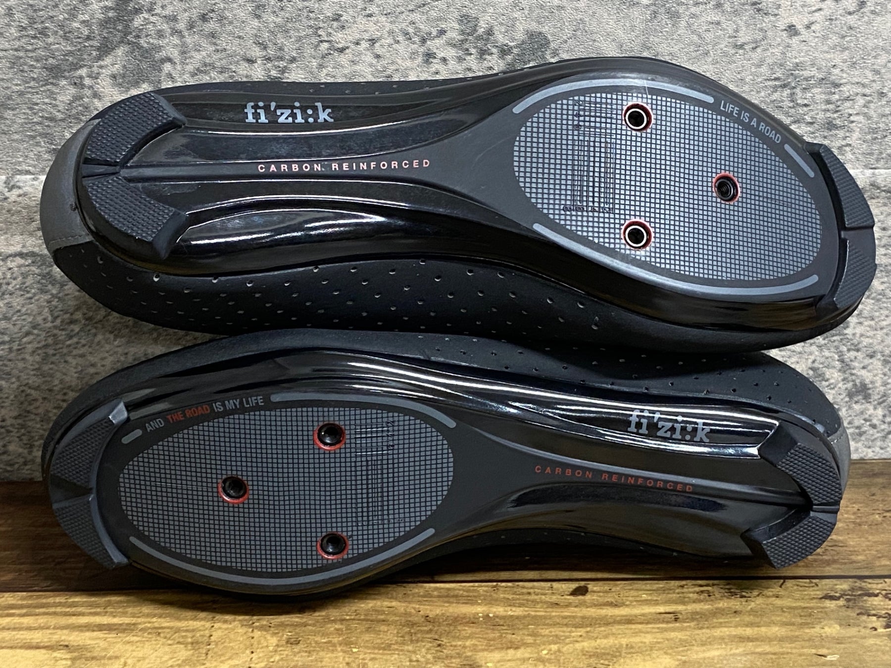 JZ682 フィジーク fizik R5 Road Shoes ビンディングシューズ 黒 EU41