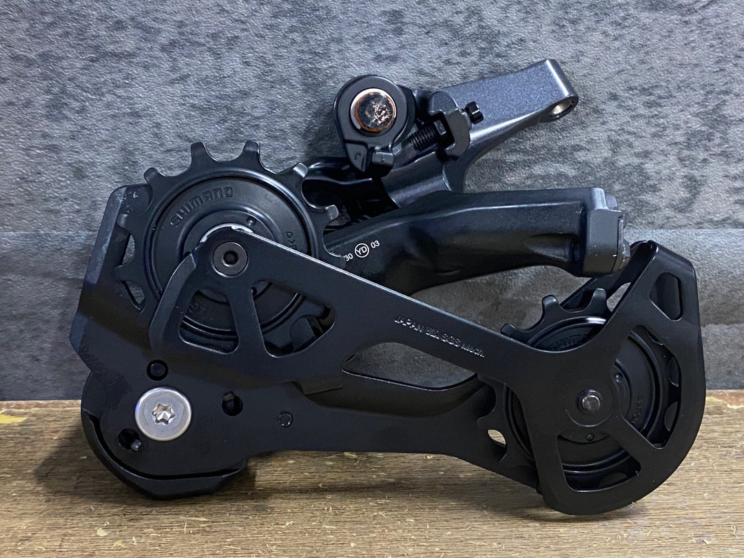 KO379 シマノ SHIMANO デオーレ DEORE XT RD-M8230 リアディレイラー 11S