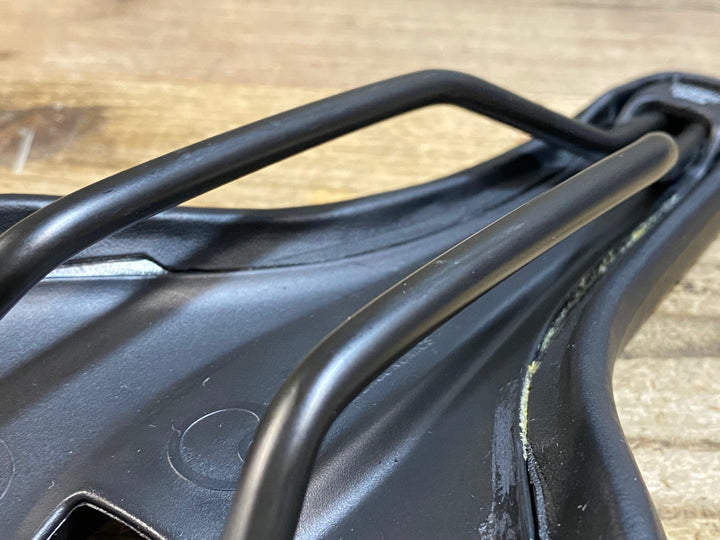 KC311 エルゴン ERGON SR man comp サドル 黒 TiNoxレール
