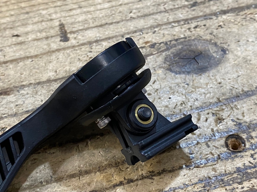 JX239 ガーミン GARMIN サイコンマウント Φ31.8 ※滑り止めゴム欠品