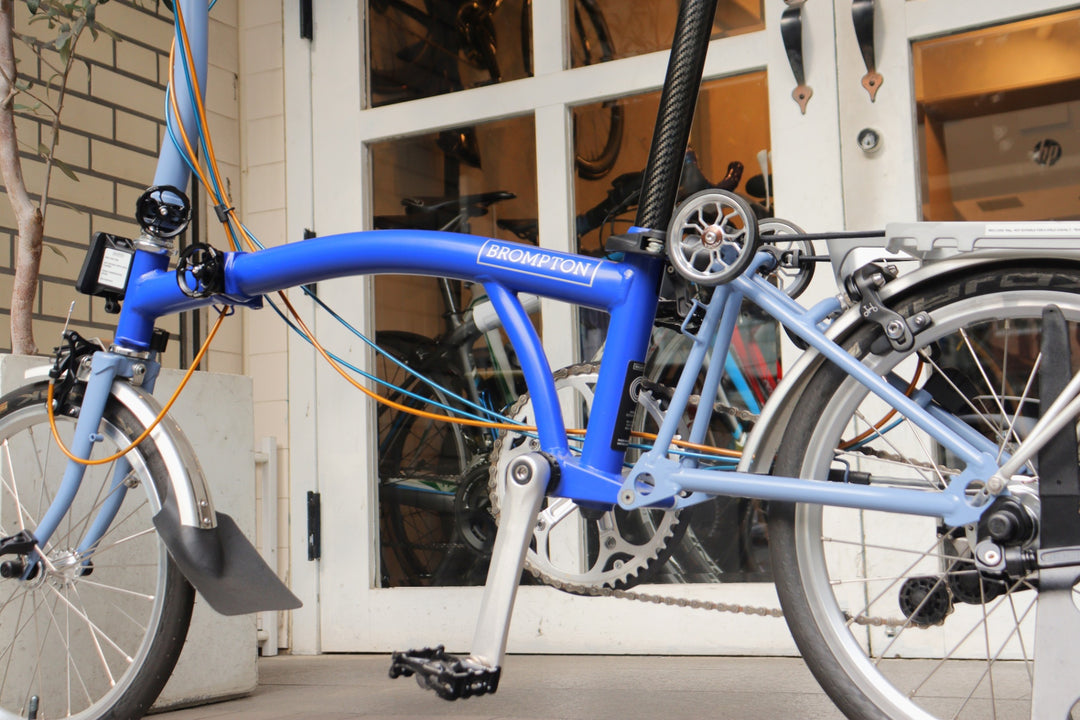 ブロンプトン BROMPTON C LINE EXPLORE MID M6R カスタム 2022モデル ミニベロ 折り畳み小径車 スポットカラー 【横浜店】