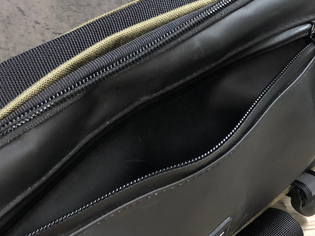 JS009 クローム CHROME KOVAC SLING ショルダーバッグ 黒 カーキ