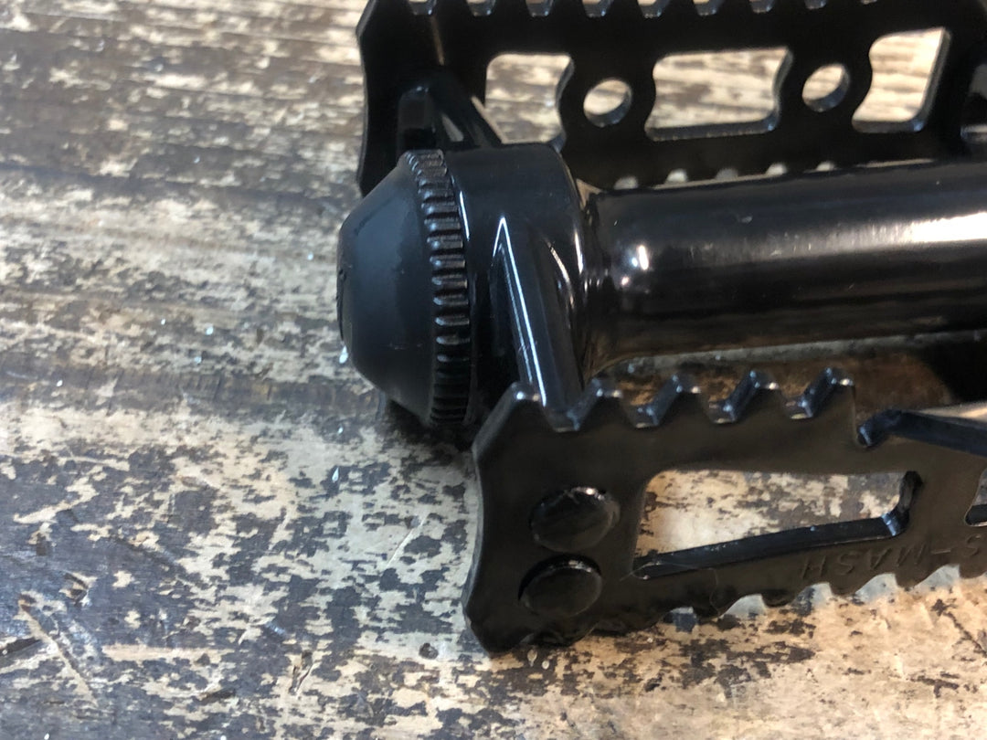 JM063 三ヶ島 MKS MASH STREAM フラットペダル 黒