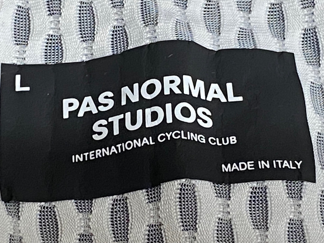 KA531 パスノーマルスタジオ PAS NORMAL STUDIOS MECHANISM BIB ビブショーツ 濃紺 L