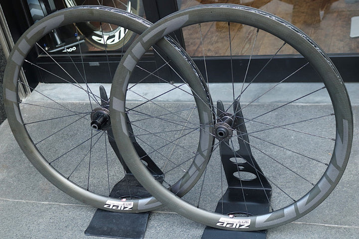 ジップ ZIPP ファイアクレスト ディスク 303 FIRECREST DISC カーボン チューブレス ホイールセット シマノ12/11S 【東京南麻布店】
