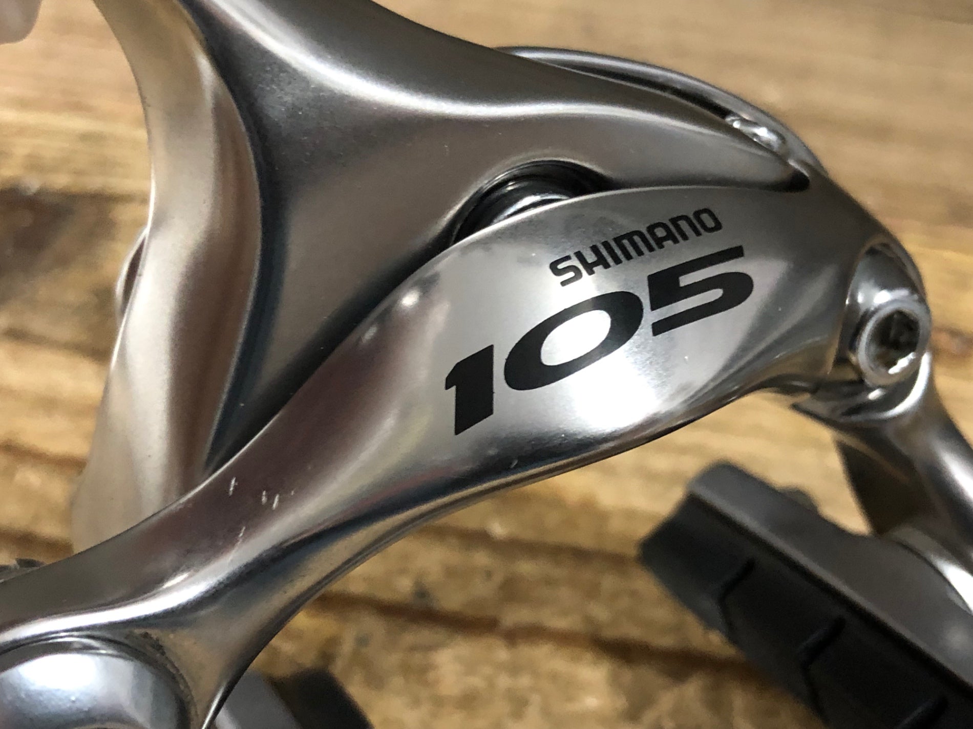 KI070 シマノ SHIMANO 105 BR-5600 キャリパーブレーキ 前後セット