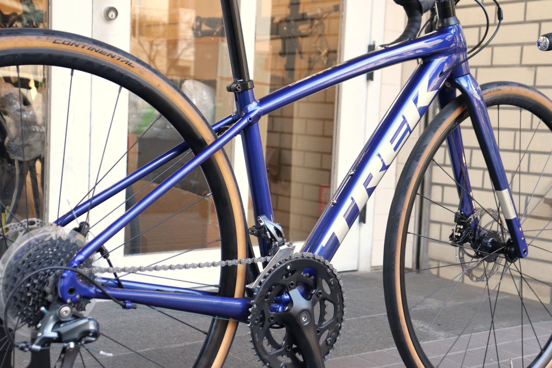 トレック TREK ドマーネ DOMANE AL2 DISC GEN3 2023モデル 44サイズ