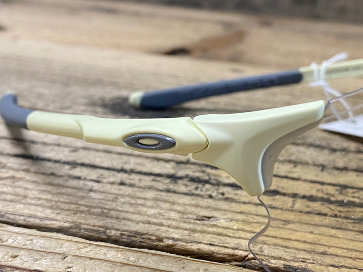 JV606 オークリー OAKLEY EV ZERO サングラス アイウェア 白 PHOTOCHROMIC ※フレーム日焼け