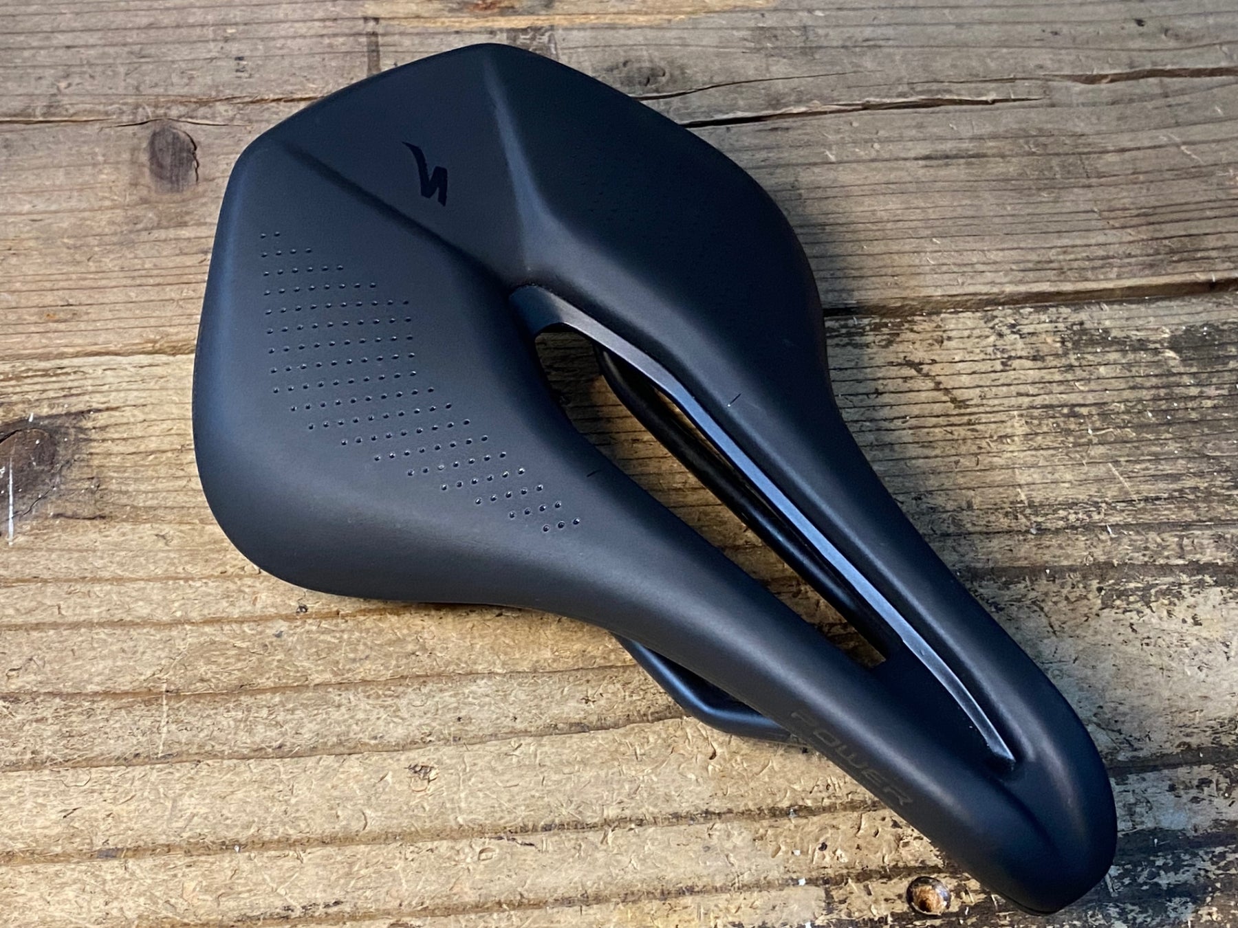 JW239 スペシャライズド SPECIALIZED POWER EXPERT サドル 黒 Hollow