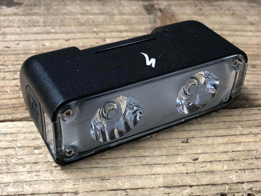 KF647 スペシャライズド SPECIALIZED FLUX 1250 HEAD LIGHT ヘッドライト