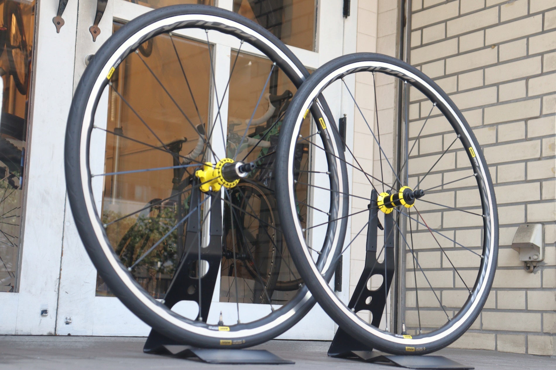 マヴィック MAVIC キシリウム エリート KSYRIUM ELITE UST シマノ