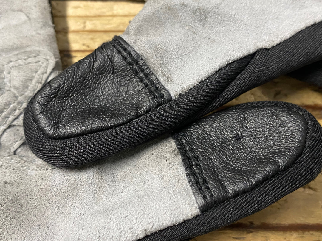 KK694 パールイズミ PEARL iZUMi 長指グローブ 黒 S 防風 スレ汚れ