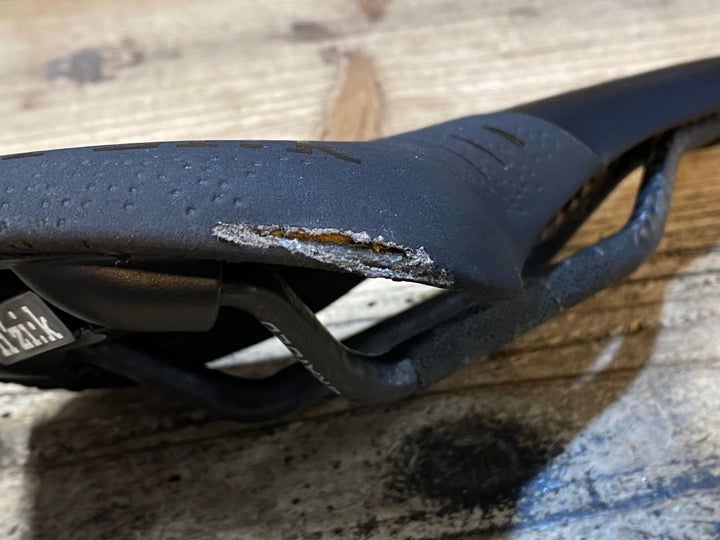 JX715 フィジーク fizik ANTARES R1 サドル カーボンレール 150mm