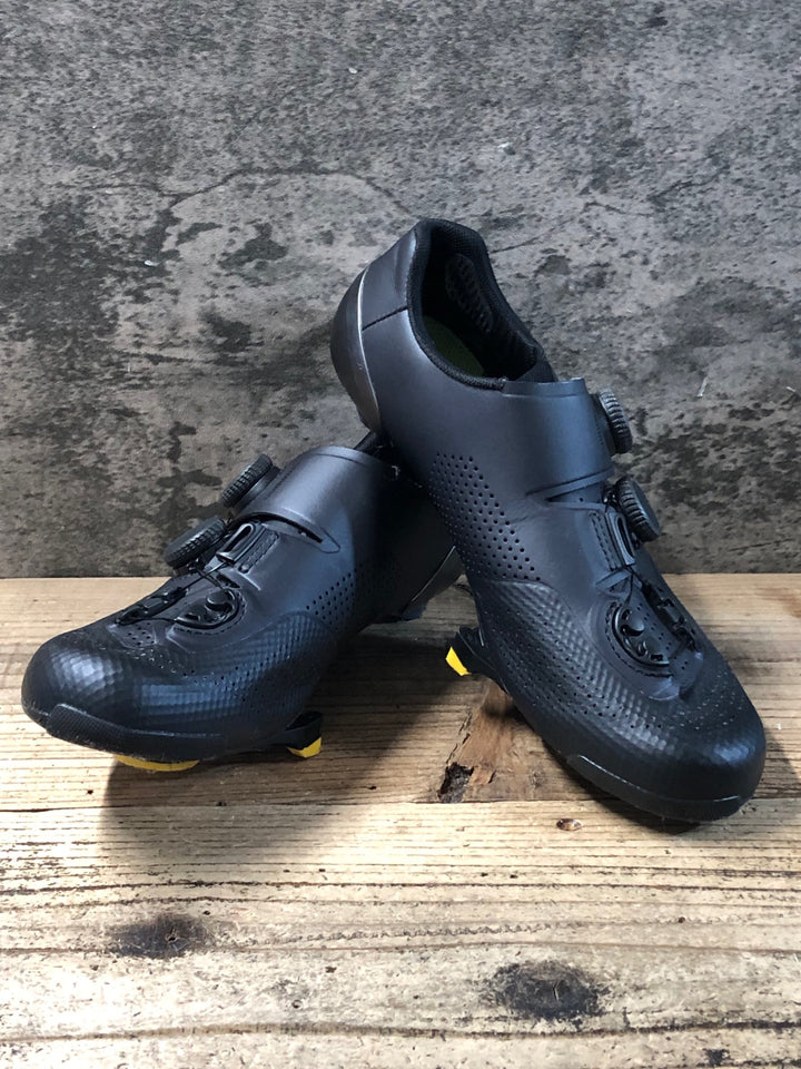 JY608 シマノ SHIMANO S-PHYRE RC9 SHRC902M L01 S ビンディングシューズ 3穴 BOA Li2 黒 EU41 SPECIALIZED BG SL FOOTBED +++ EU40-41 インソール