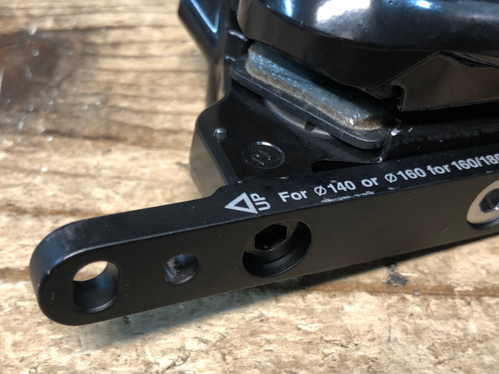 JM742 シマノ SHIMANO 105 BR-R7170 ディスクブレーキ キャリパー フロント 油圧
