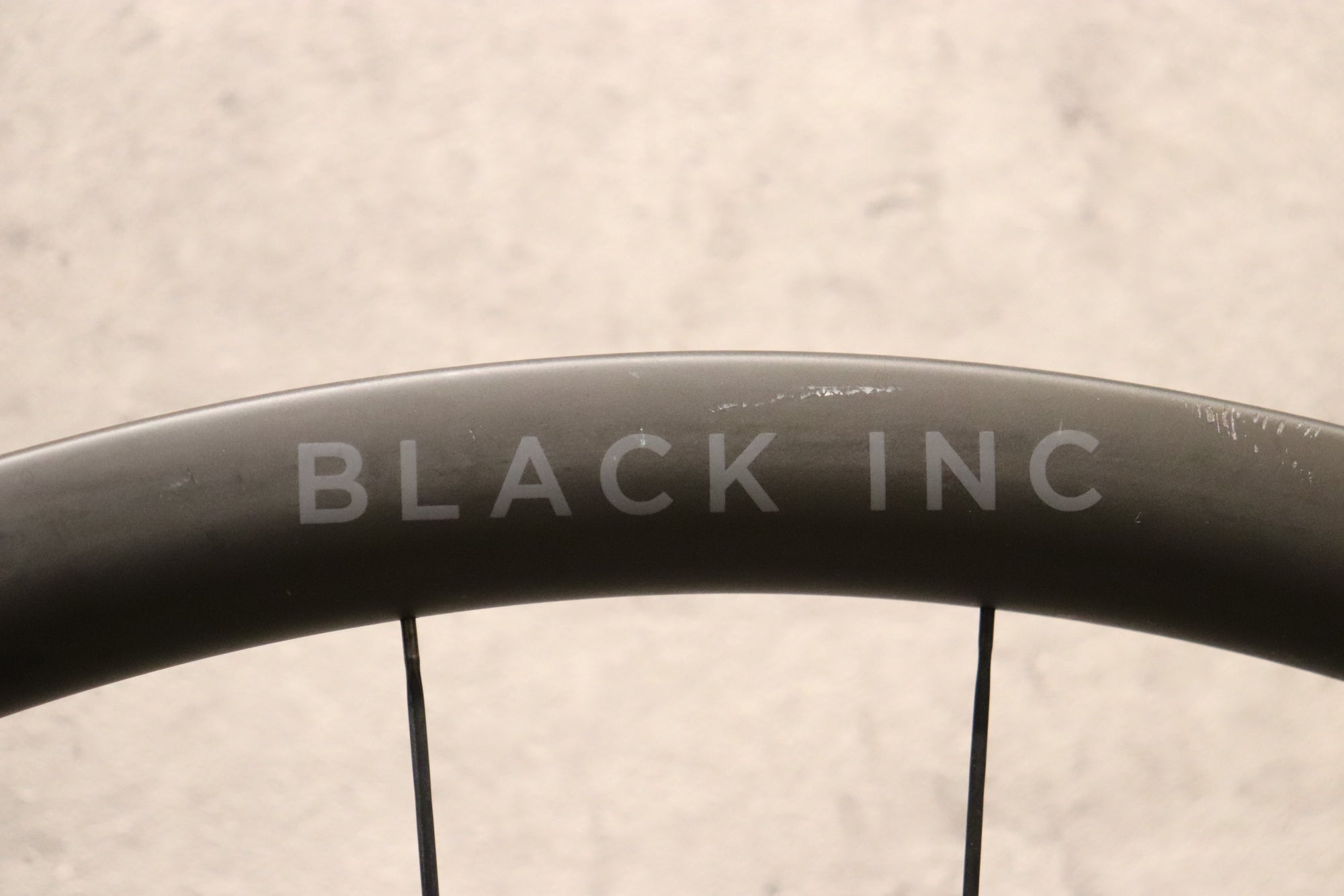 ブラックインク THRTY disc ブラックインク BLACK INC THIRTY DISC カーボン クリンチャー スラム