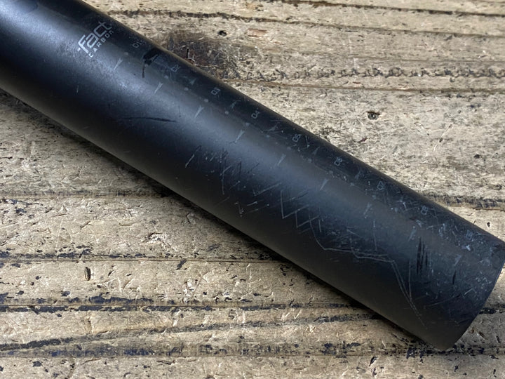 KE857 ロヴァ―ル ROVAL アルピニスト ALPINIST カーボン シートポスト Φ27.2 ※カット済み 約260mm
