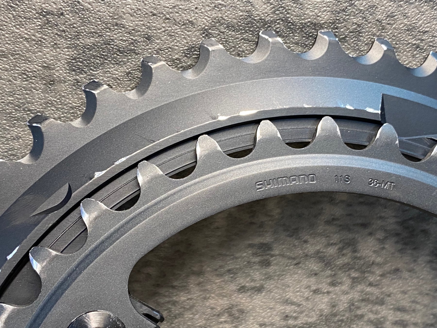 SHIMANO ULTEGRA R8000 11S チェーンリング 46-36 Amazon.com : SHIMANO Ultegra Fc-R8000 Chainring Black, 36T Inner