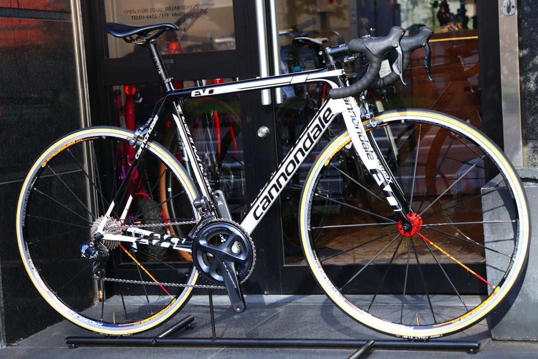 キャノンデール CANNONDALE スーパーシックス SUPERSIX EVO 2014モデル 54サイズ シマノ アルテグラ 6870 MIX Di2 11S カーボン ロードバイク 【東京南麻布店】