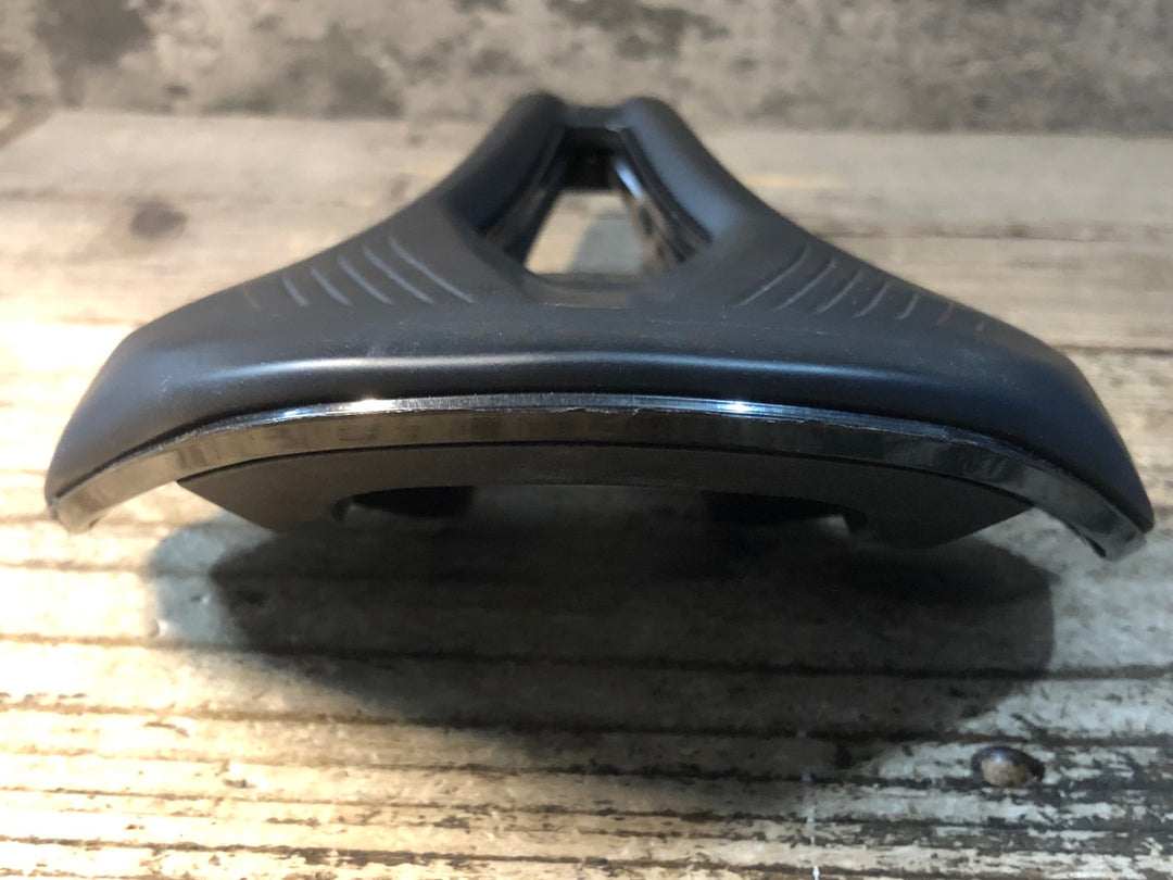 JU418 フィジーク fizik ヴェント VENTO ARGO R1 サドル 黒 カーボンレール 140mm