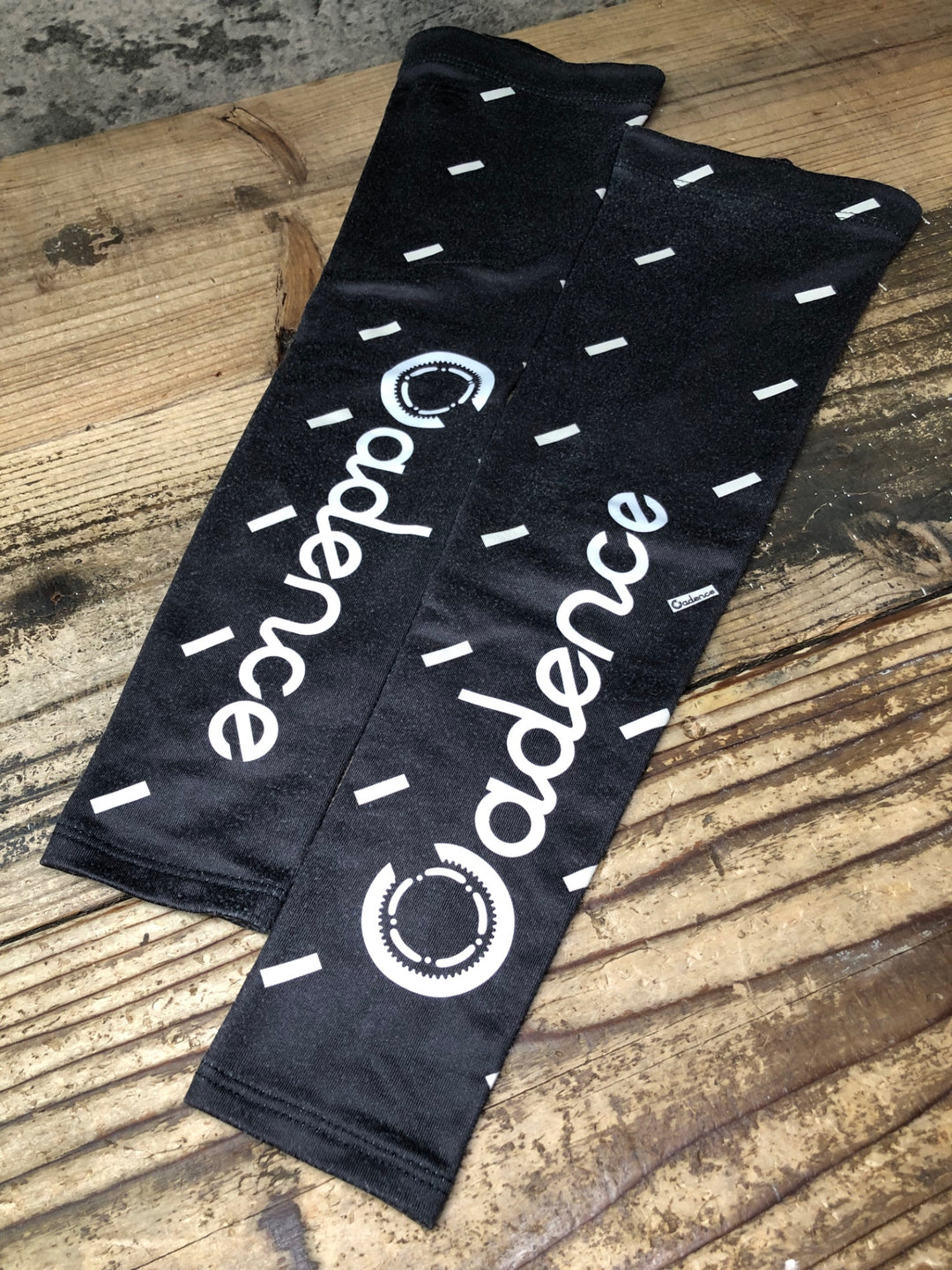 JQ500 ケイデンス Cadence アームカバー 黒 S 裏起毛