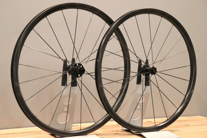 未使用 エレリサーチ ERE RESEARCH ジーナス GENUS SL30-R DISC シマノ11S/12S カーボン チューブレスレディ ホイールセット 21C 【仙台店】