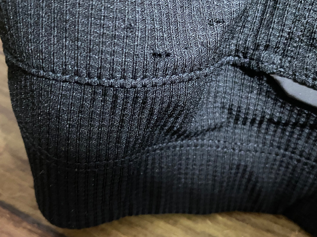 JQ532 イザドア Isadore signature climber's jersey 半袖サイクルジャージ 黒 XS 穴開き