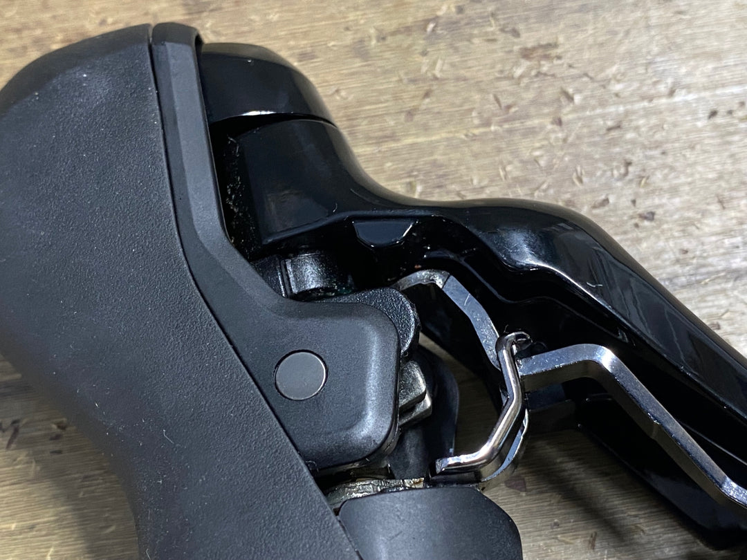 KO109 シマノ SHIMANO 105 ST-R7025 STIレバー 左のみ ※動作不良,ブリーディング部クラックのためジャンク