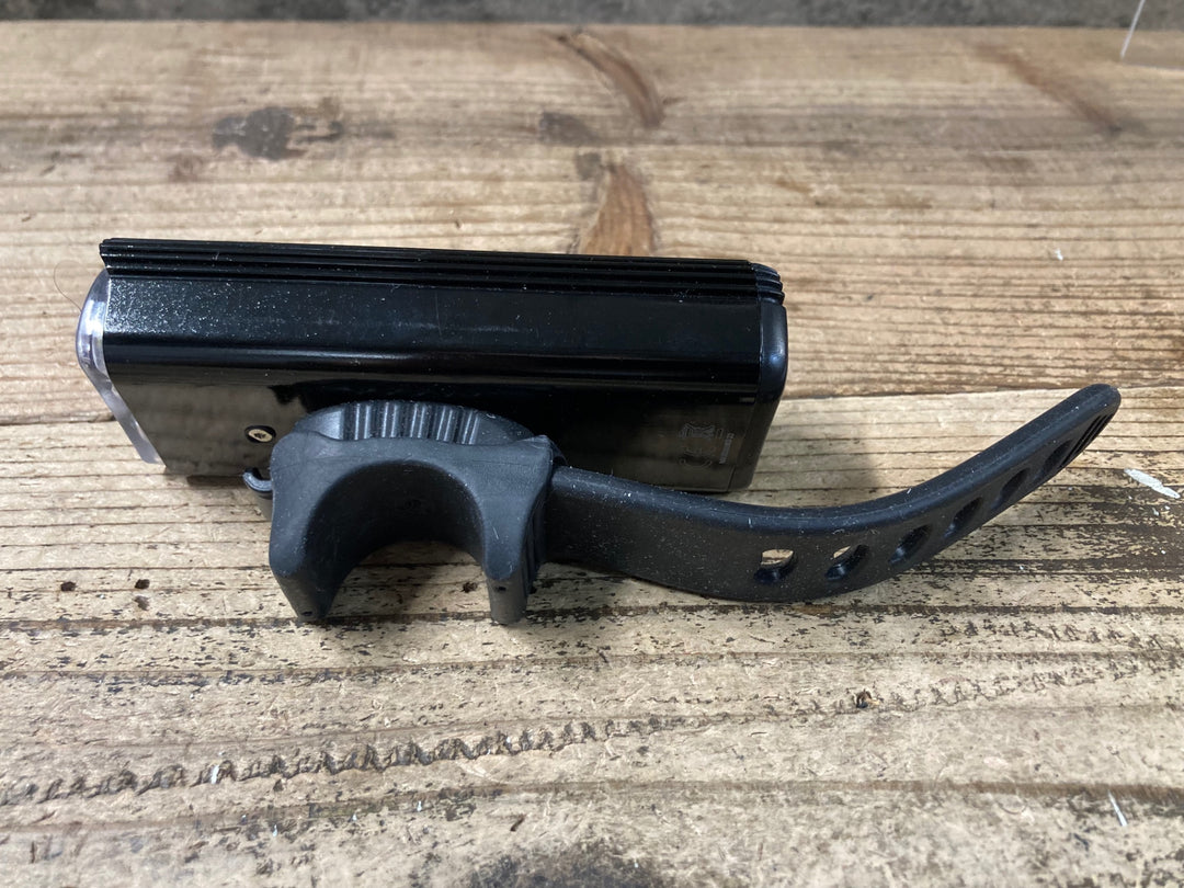 JV298 レザイン LEZYNE SUPER DRIVE 1250 XXL フロントライト