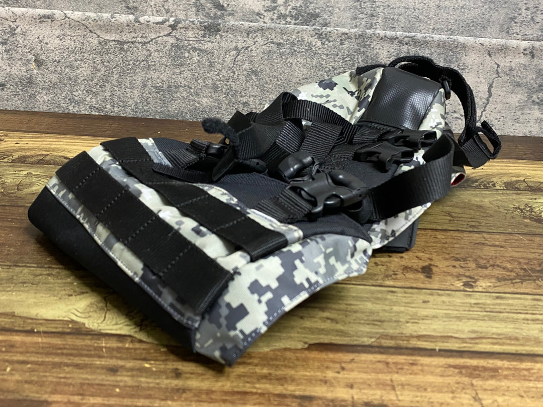 KG907 ブラックバーン BLACKBURN OUTPOST SEATPACK＆DRYBAG サドルバッグ カモフラージュ ※袋欠品