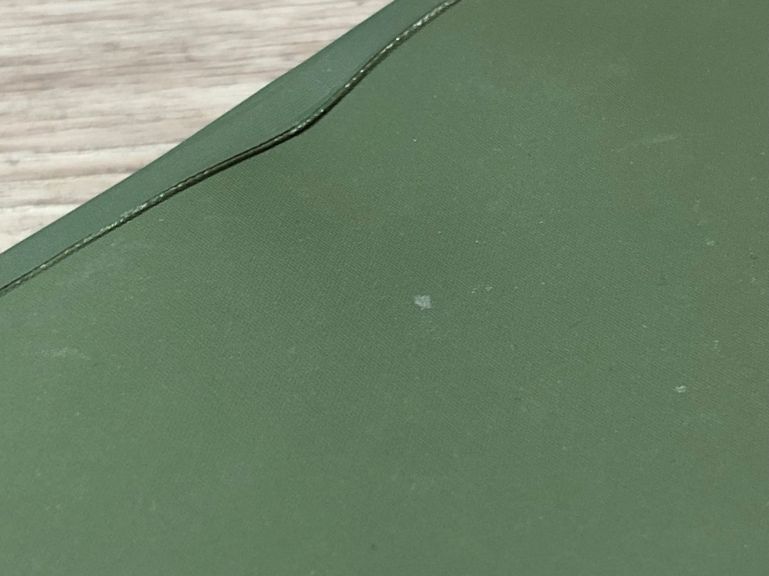 JR245 カフェドシクリステ Cafe du Cycliste ウォータープルーフポーチ オリーブ