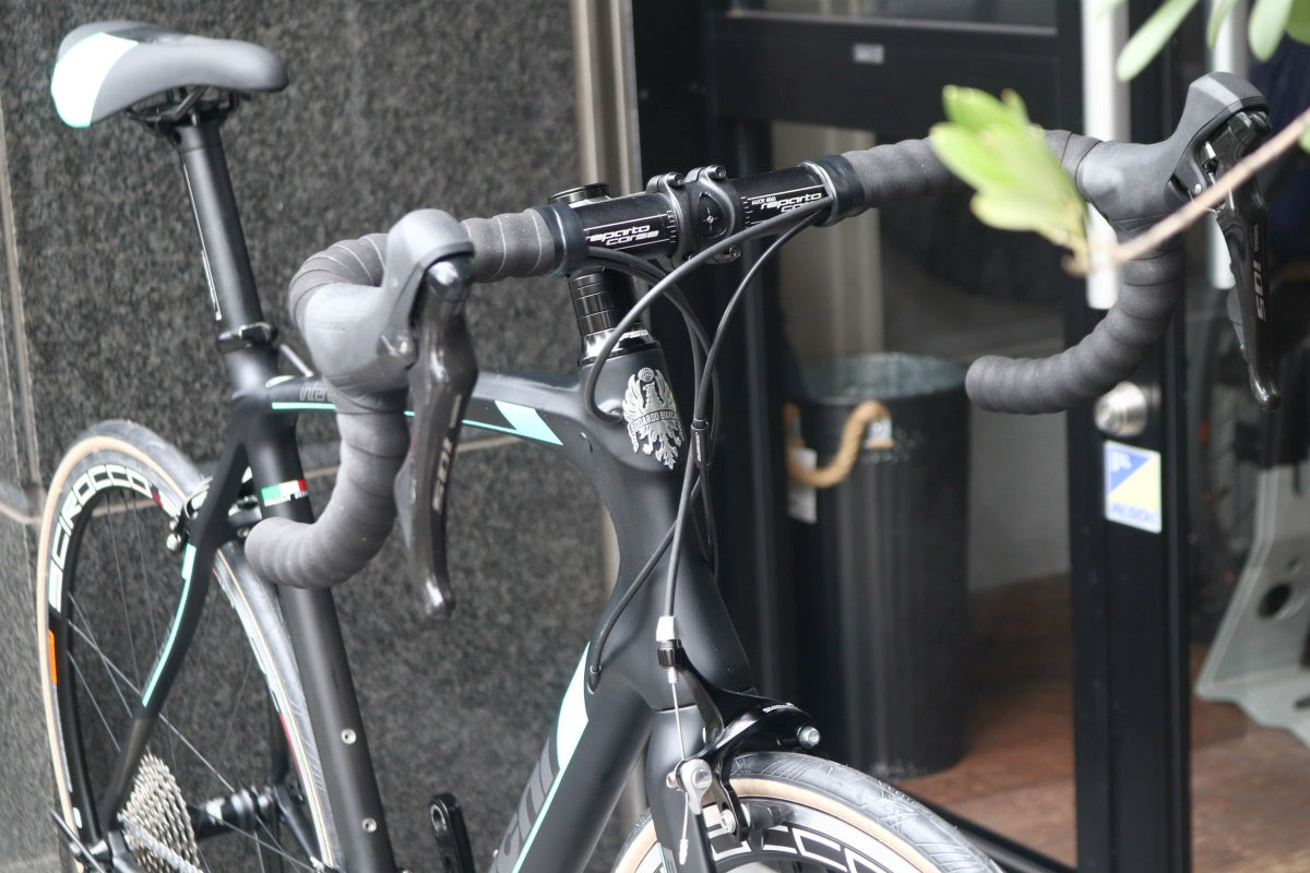 ビアンキ Bianchi インテンソ INTENSO 2019 57サイズ シマノ 105