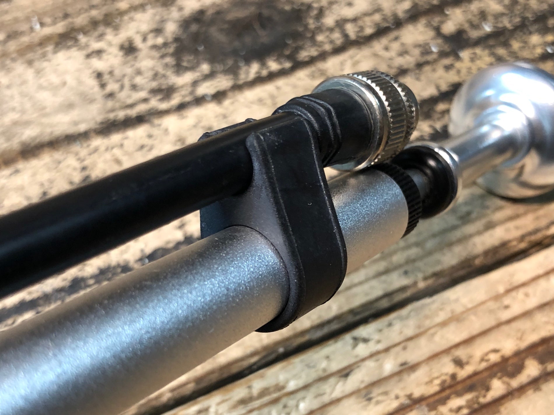 JI576 フォックス FOX サスペンション ポンプ 300psi – BICI AMORE