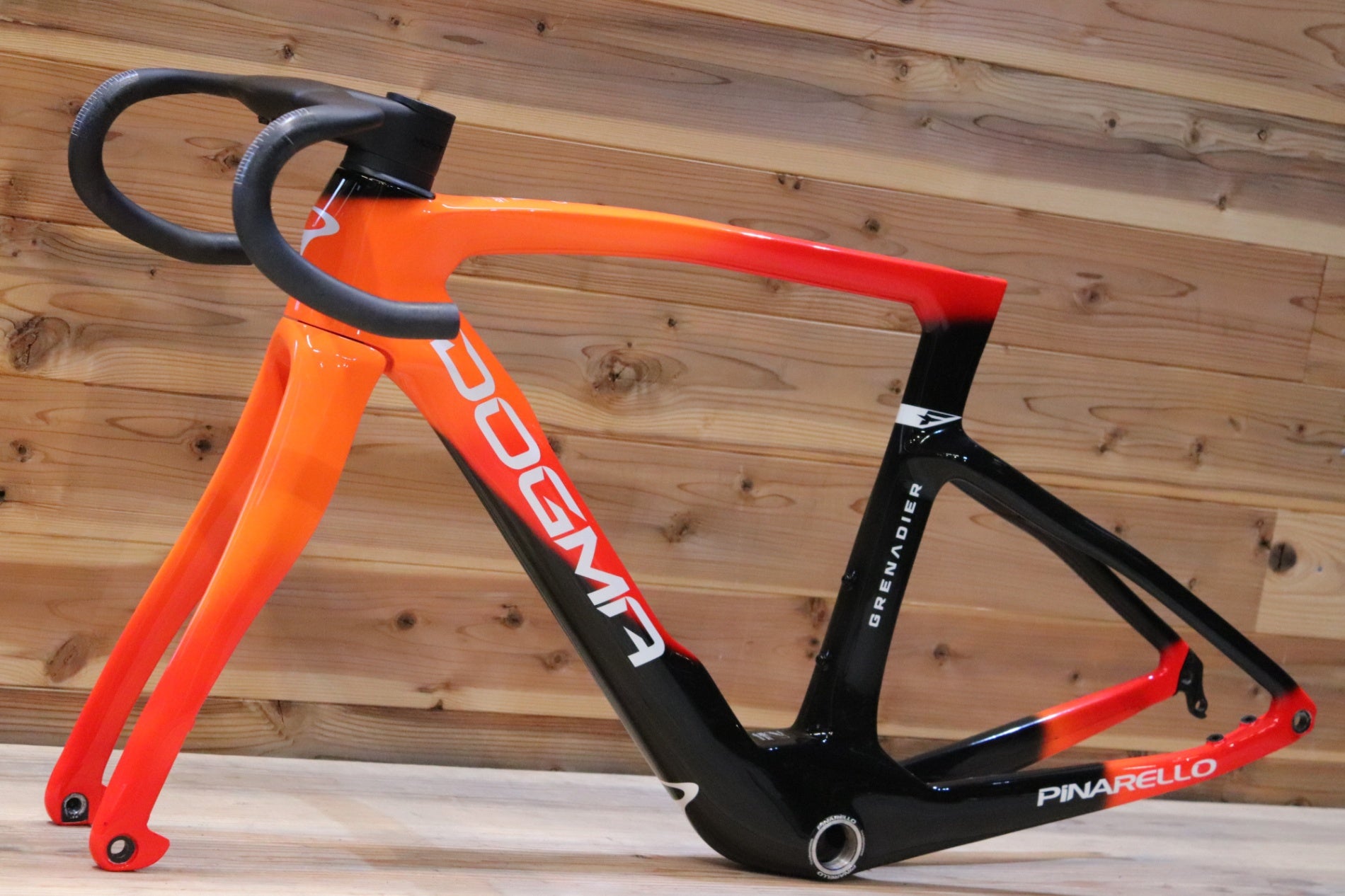 ピナレロ PINARELLO ドグマ DOGMA F DISK 2025モデル 465サイズ TALON